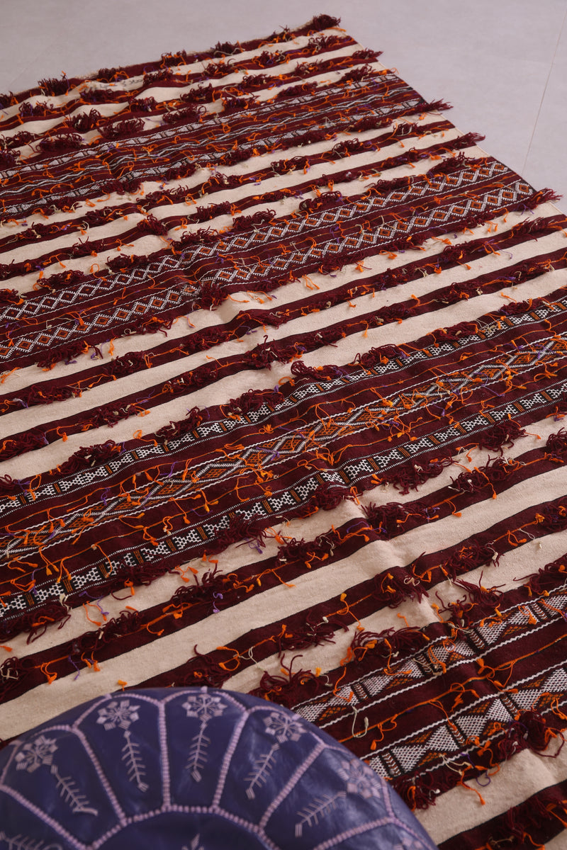 Moroccan kilim rug 4.9 FT X 8.3 FT