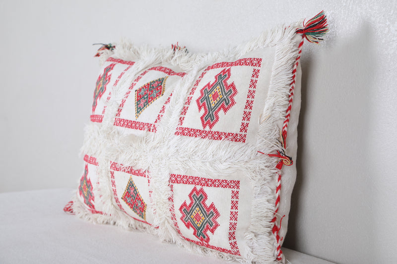 Moroccan Kilim Pillow 16.1 INCHES X 21.2 INCHES