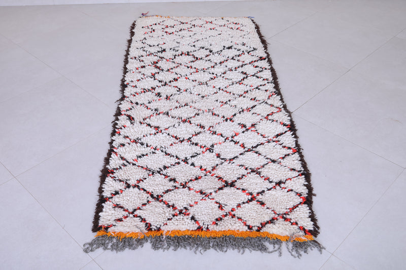 Vintage handmade moroccan berber runner rug 2.8 FT X 5.3 FT