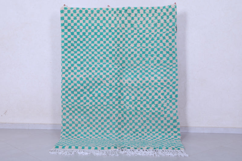 Shaggy moroccan green checkered rug 4.8 X 6.6 Feet