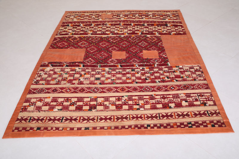 Moroccan rug 5.7 FT X 7.4 FT