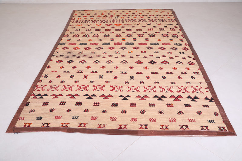 Moroccan rug 6.2 FT X 9.7 FT