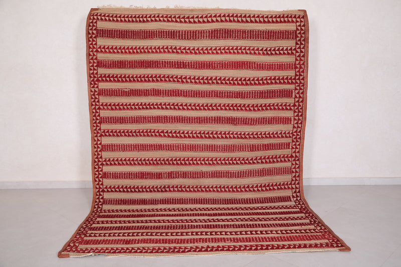 Moroccan rug 6.3 FT X 8.7 FT