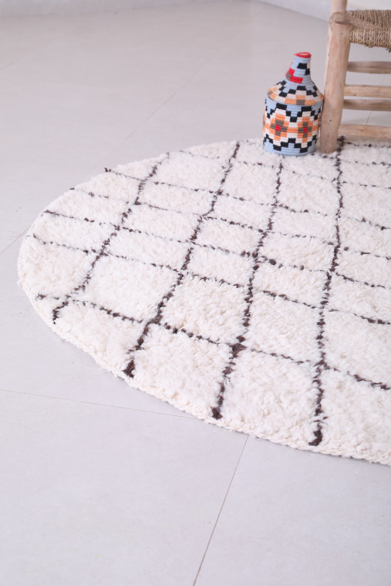 Custom Moroccan rug - Custom rounded handmade rug