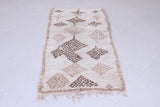 Vintage handmade moroccan berber runner rug 2.8 FT X 5.9 FT