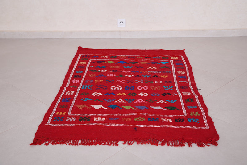 Moroccan rug 3.2 FT X 4.8 FT