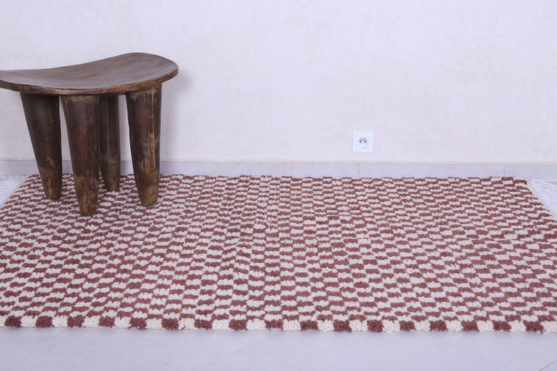 Handmade shaggy checkers rug 4.6 X 6.7 Feet