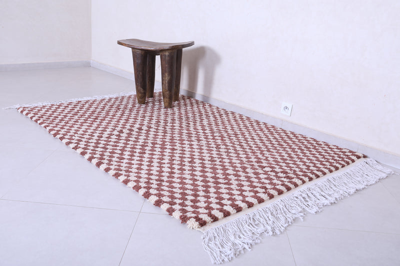 Handmade shaggy checkers rug 4.6 X 6.7 Feet