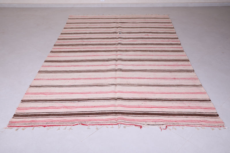 Moroccan rug 5.9 FT X 9.7 FT