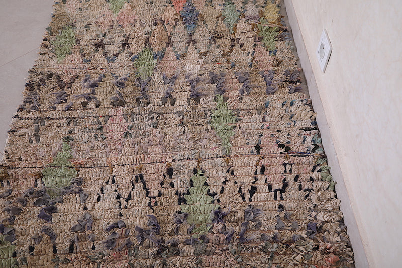 Moroccan Boucherouite rug 2.7 X 5.1 Feet