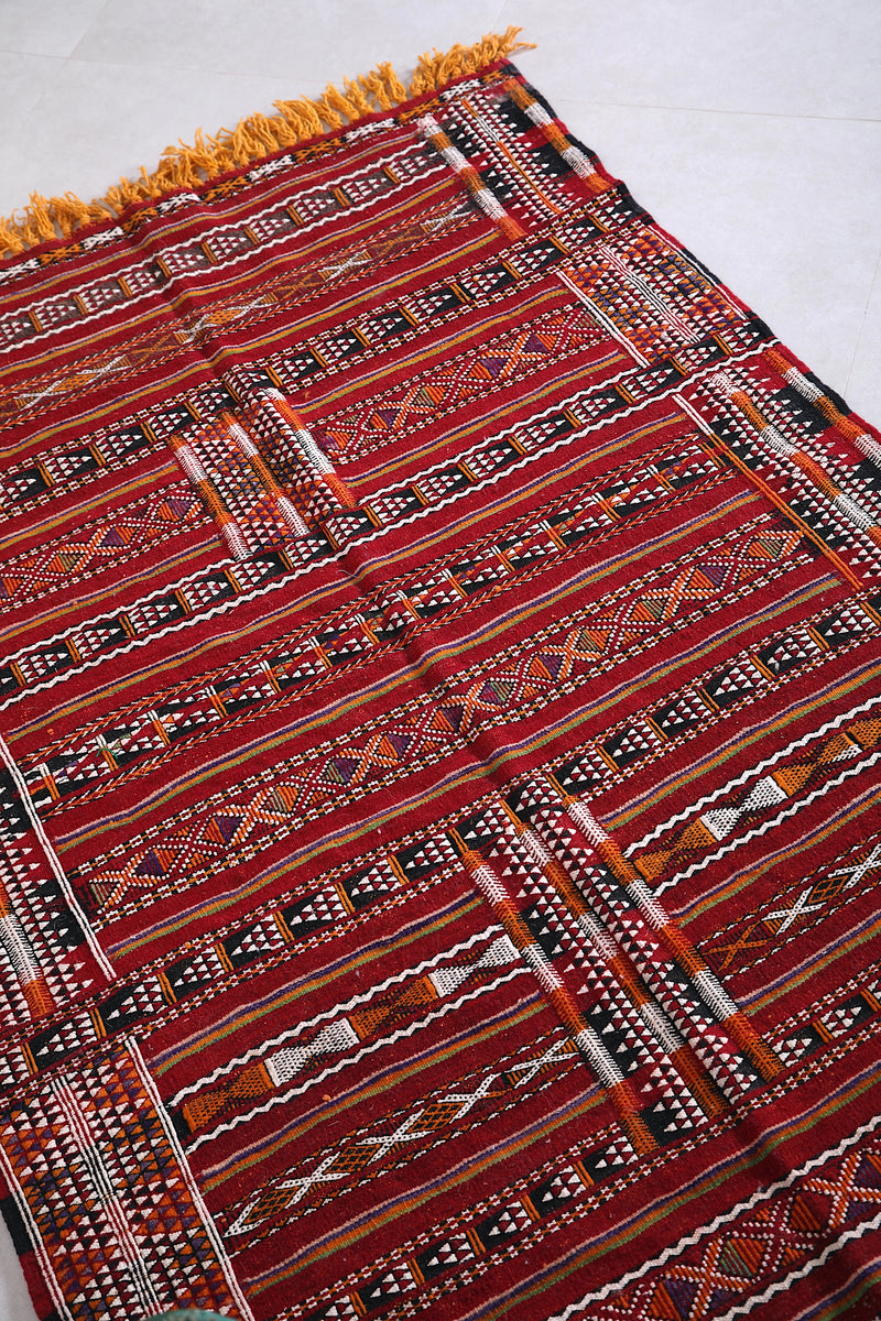 Handwoven Moroccan rug 3.7 ft x 5.6 ft