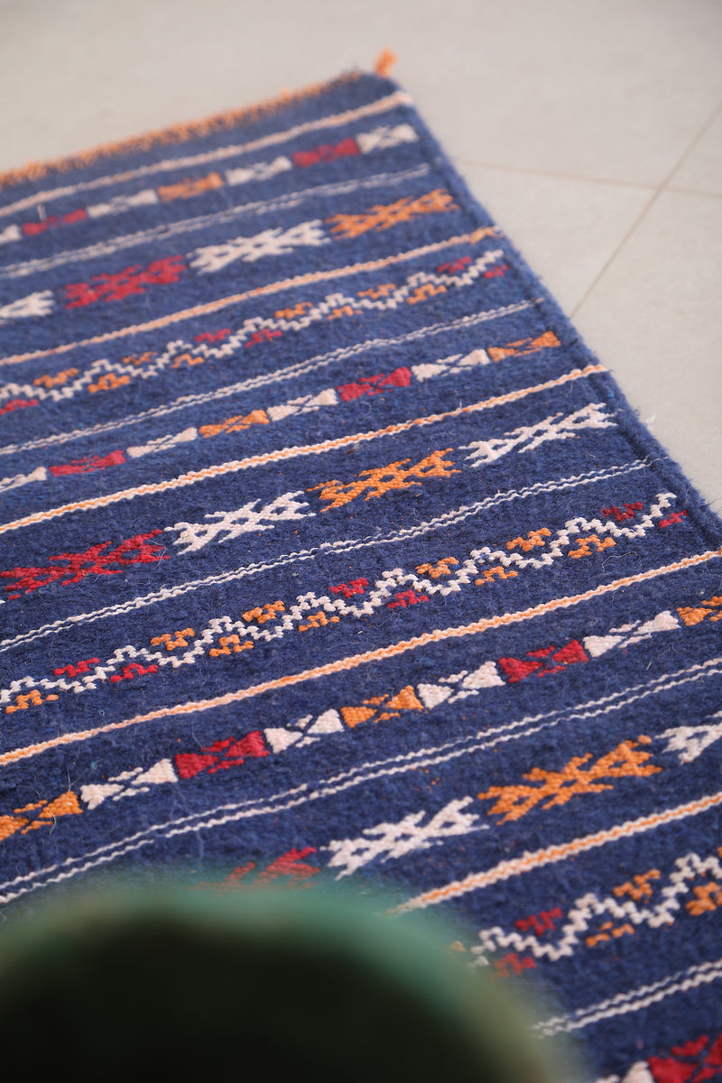 Moroccan kilim rug 1.8 FT X 4 FT