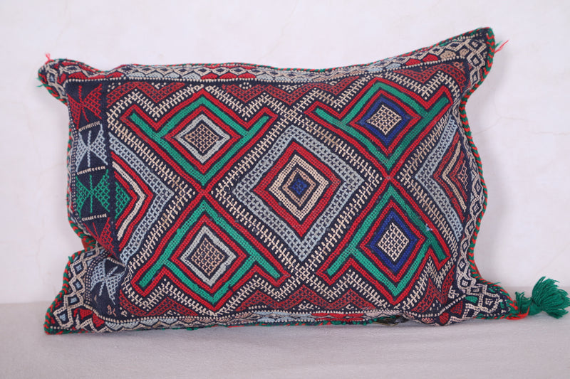 Moroccan pillow rug 12.5 INCHES X 18.1 INCHES