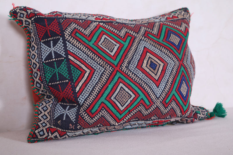 Moroccan pillow rug 12.5 INCHES X 18.1 INCHES