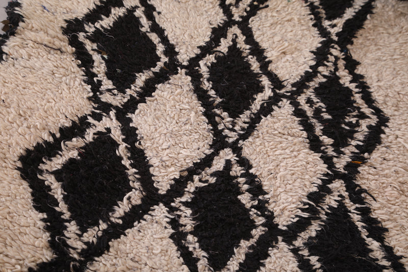 Moroccan Rug 3.6 X 5.6 Feet