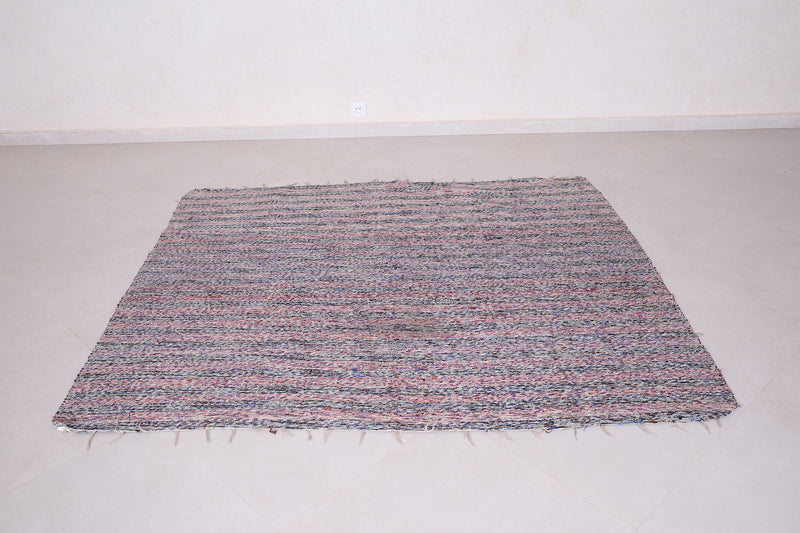 Moroccan rug 5.8 FT X 6.5 FT