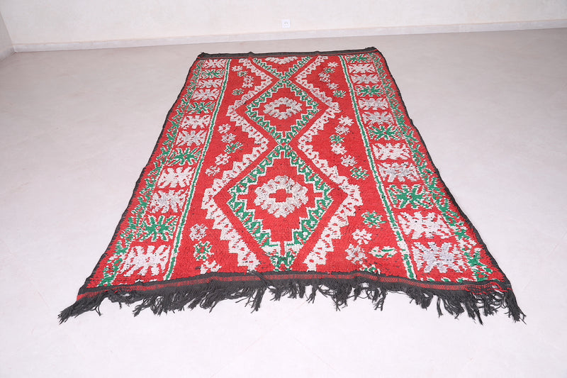 Moroccan rug 5.6 X 9.8 Feet