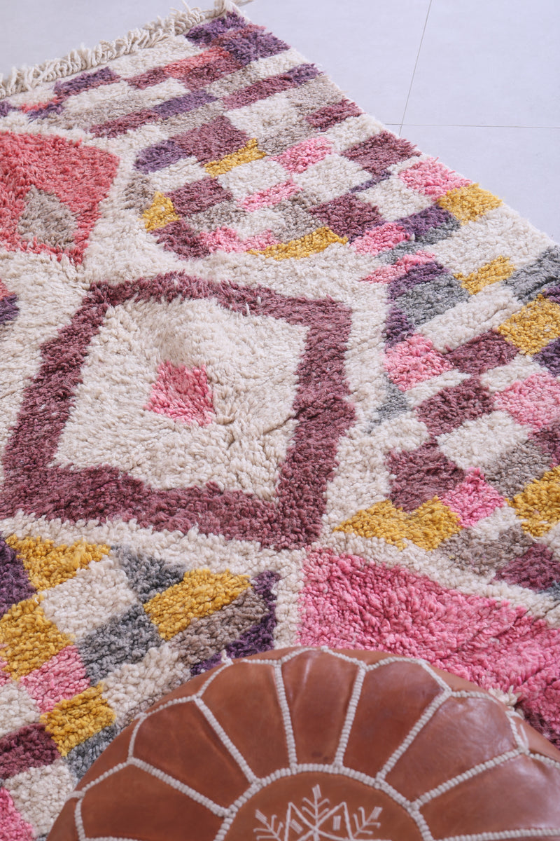 Colourful handmade moroccan berber contemporary rug 4.7 FT X 8.2 FT