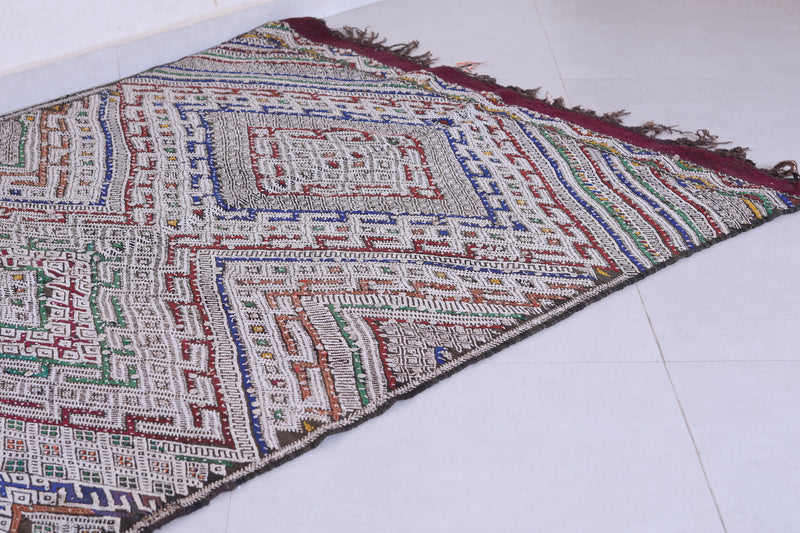 Vintage berber handwoven runner rug 4.1 FT X 9.9 FT