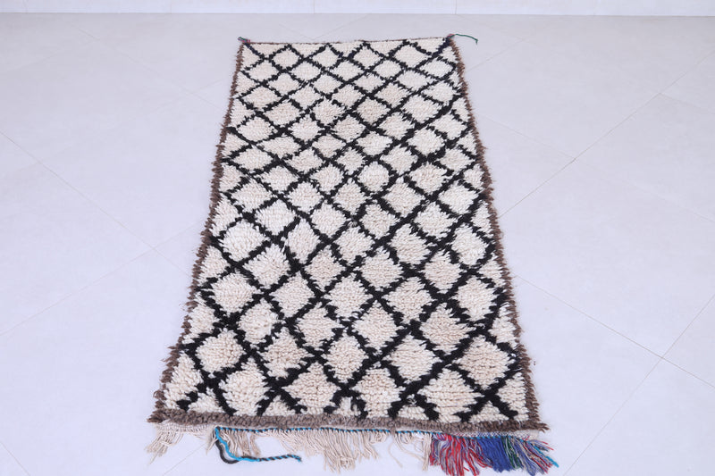 Vintage handmade moroccan berber runner rug 2.7 FT X 5.9 FT