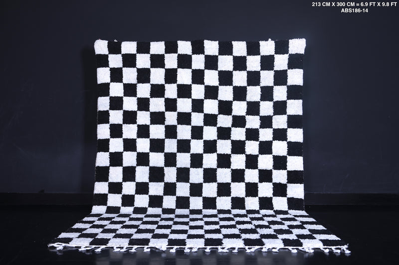 Shaggy black and white checkers rug 6.9 X 9.8 Feet