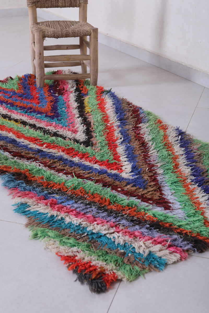 Vibrant Chevron Moroccan Berber Rug - 2.5 X 5.6 Feet