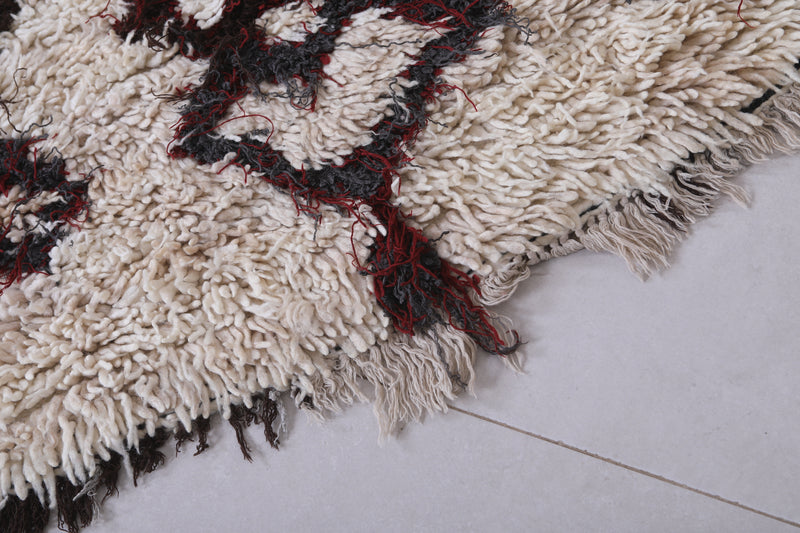 Moroccan berber rug 2.4 X 5.4 Feet - Boucherouite Rugs