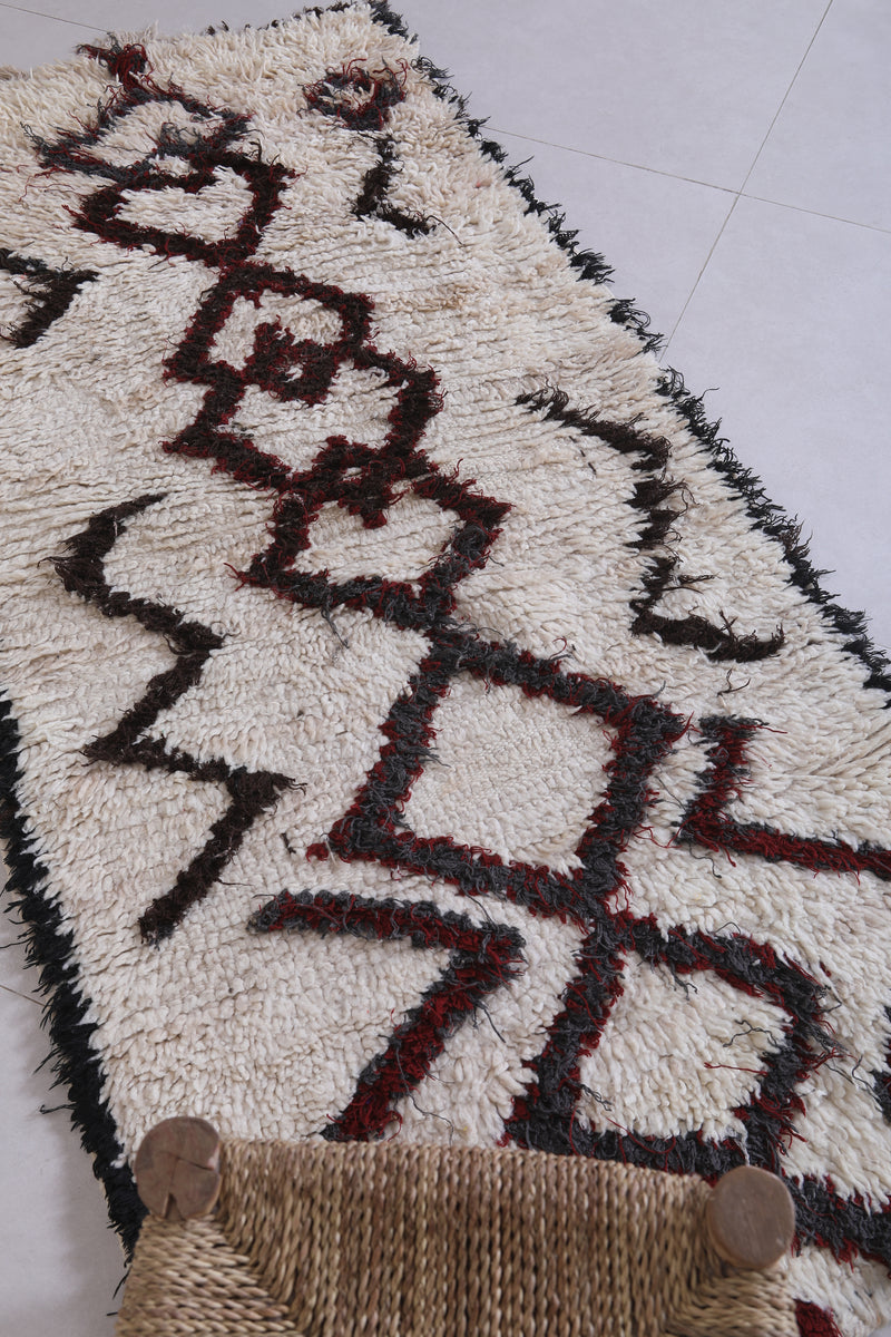 Moroccan berber rug 2.4 X 5.4 Feet - Boucherouite Rugs