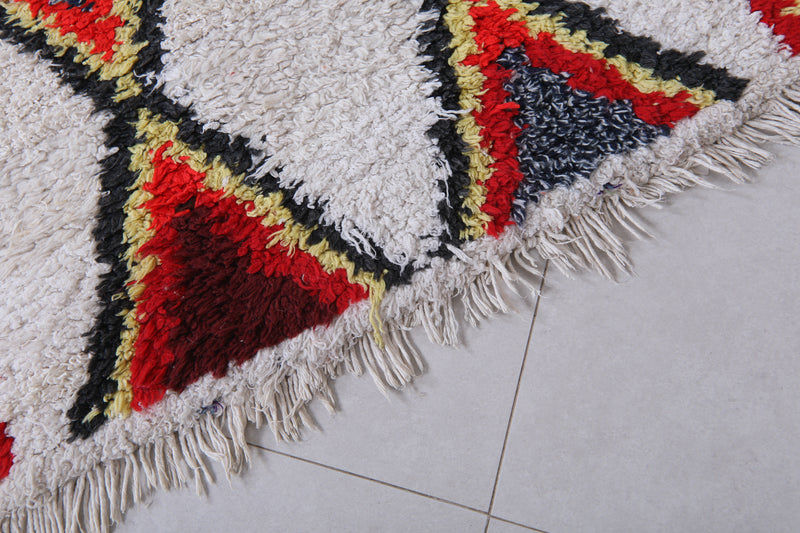 Moroccan Berber Rug with Geometric Diamond Pattern - 2.5 X 5.7 Feet