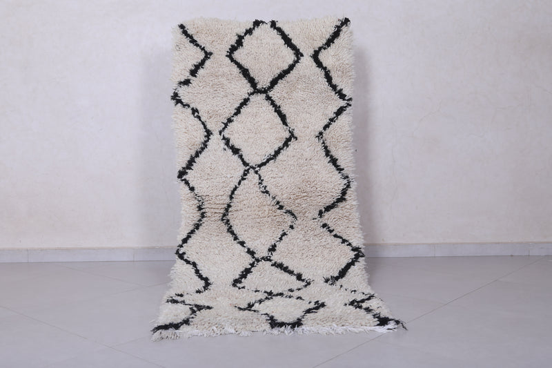 Minimalist Moroccan Berber Rug - 2.6 X 6.2 Feet