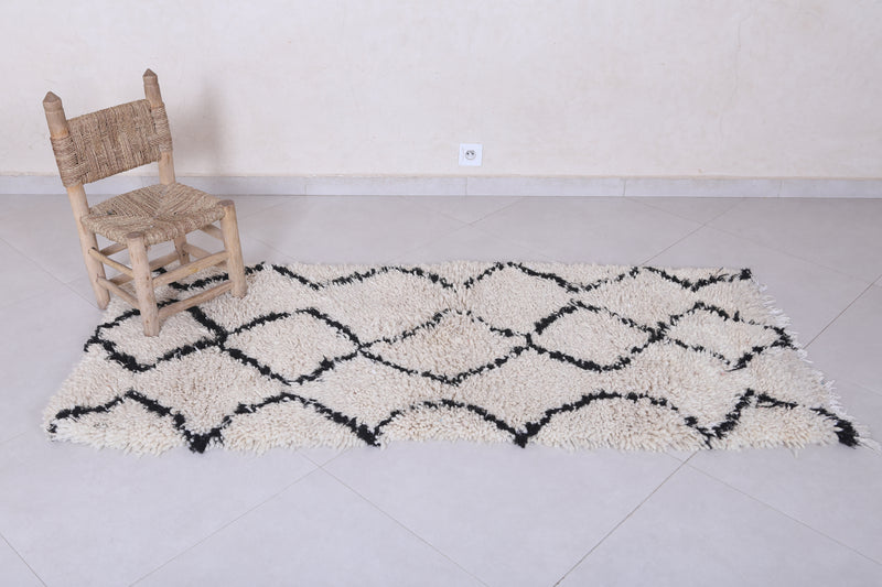 Minimalist Moroccan Berber Rug - 2.6 X 6.2 Feet