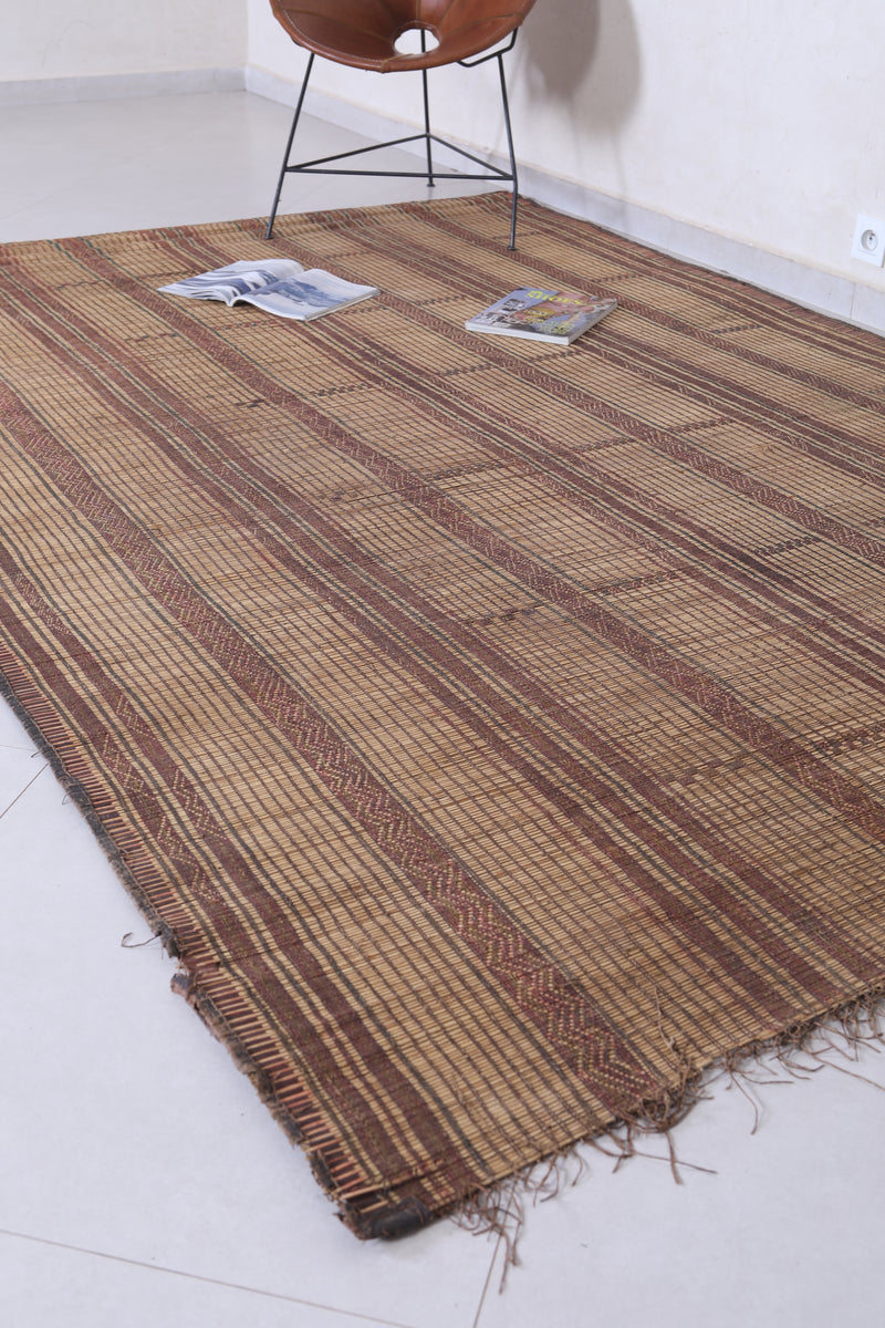 Tuareg rug 6.1 X 9.2 Feet