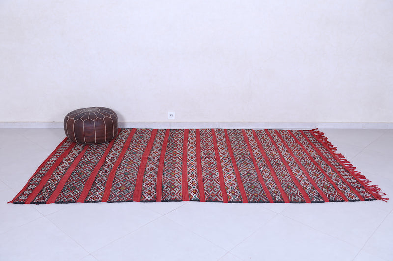 Handwoven Berber kilim 5.5 X 9.5 Feet