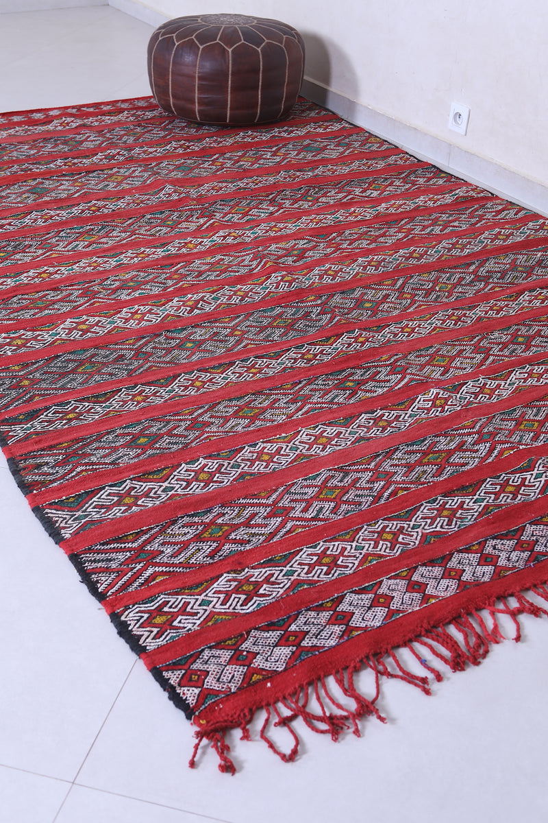 Handwoven Berber kilim 5.5 X 9.5 Feet