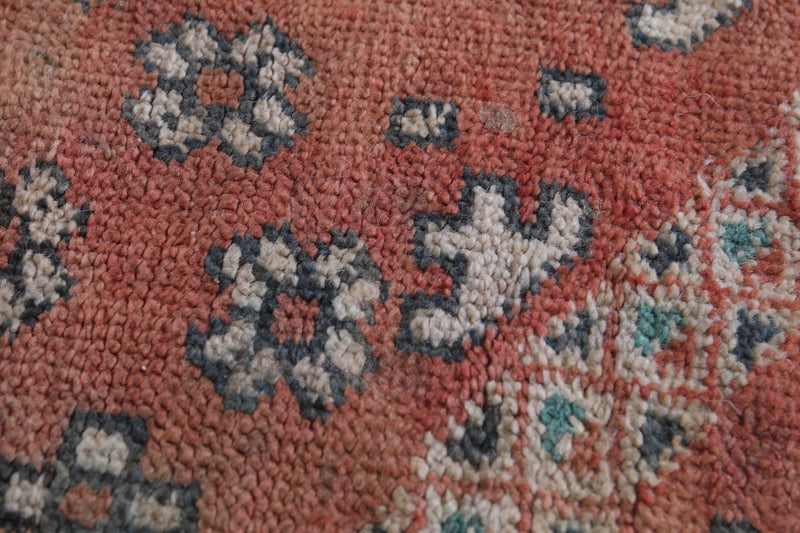 vintage moroccan rug 3.1 Feet