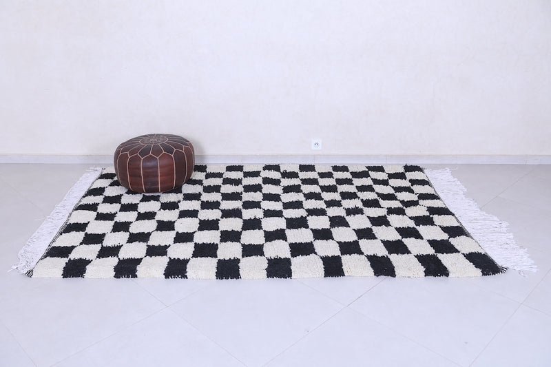 Handmade moroccan checkered rug 5.2 X 8.3 Feet