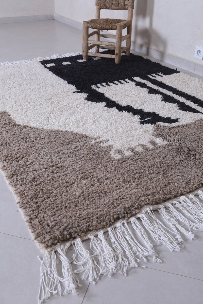 Handmade  beni ourain rug 5 x 6.4 Feet