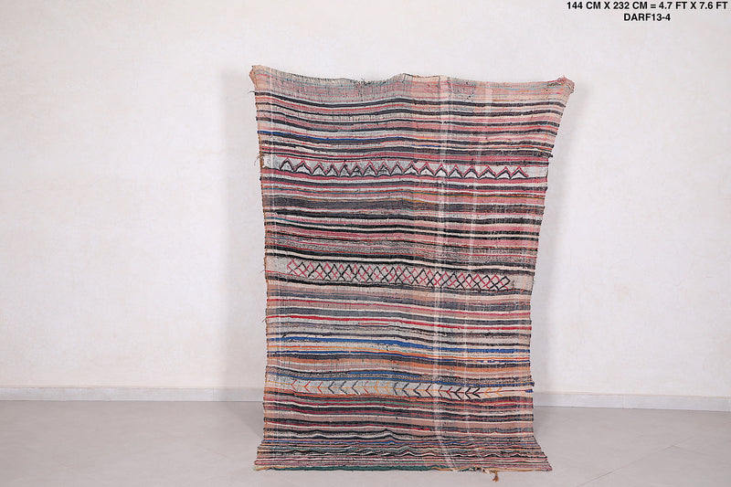 Vintage moroccan handwoven kilim rug 4.7 FT X 7.6 FT