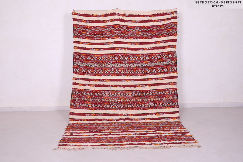 Handwoven Moroccan rug 5.5 FT X 8.9 FT