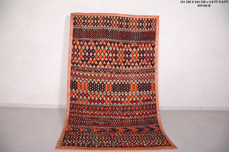 Moroccan rug  5 FT x 8 FT